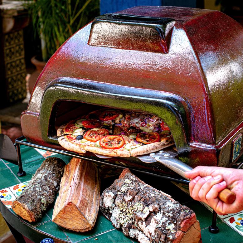 Plow & Hearth Talavera Etna Pizza Oven P22BD2942 Accessories