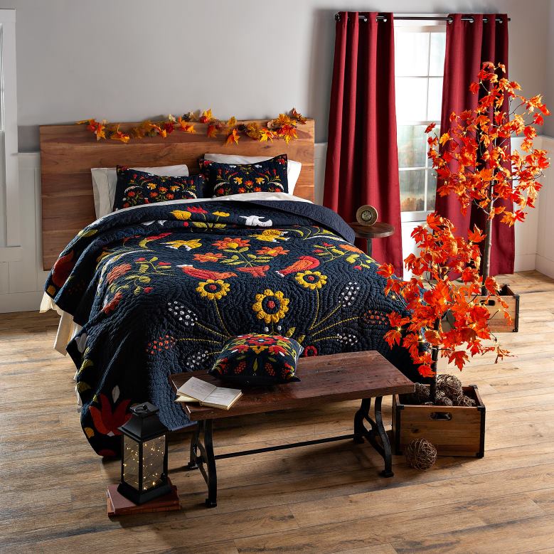 Plow & Hearth Ansley Folk Art Quilt Set P22BD2649 Houseware