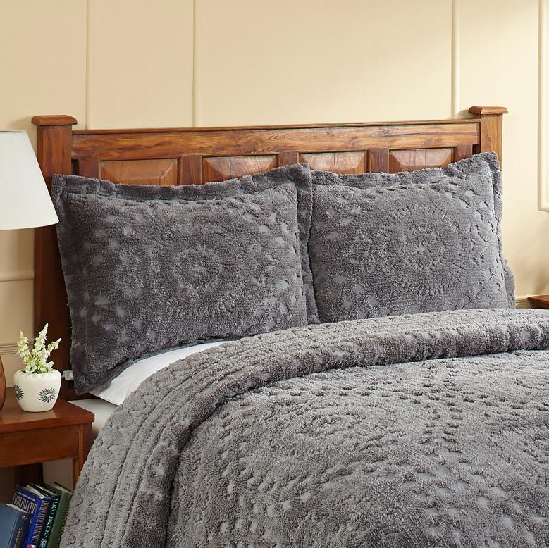 Plow & Hearth Corinne Tufted Cotton Chenille Sham - Ivory - King P22BD2654 Houseware