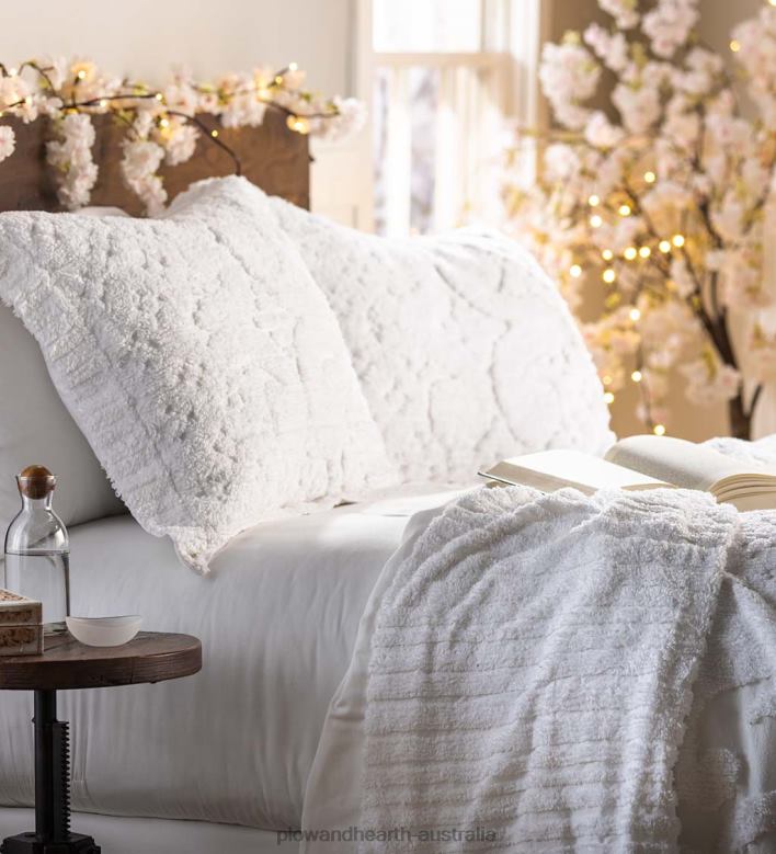 Plow & Hearth Juliet Tufted Cotton Chenille Bedding P22BD2652 Houseware