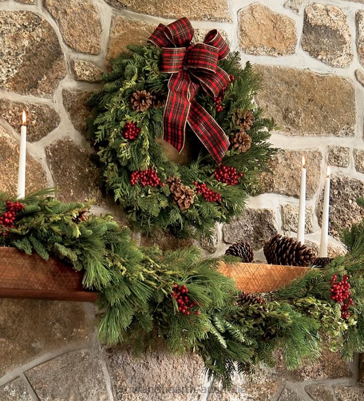 Plow & Hearth Holiday Woodland Wreaths Handmade In The Pacific Northwest P22BD1495 Houseware
