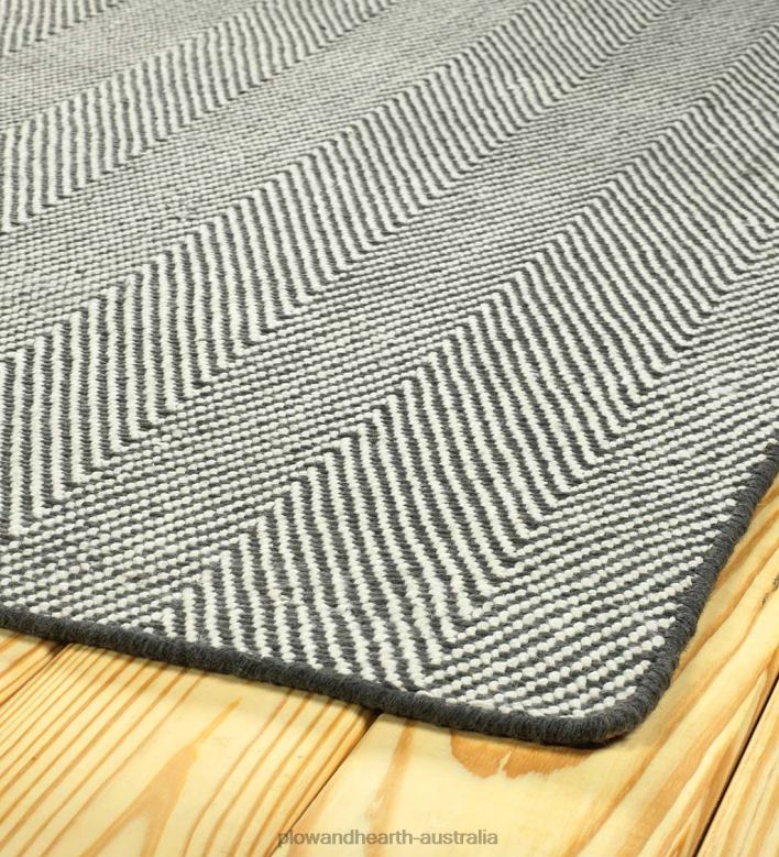 Plow & Hearth Indoor/Outdoor Fair Isle Herringbone Rug P22BD1399 Houseware