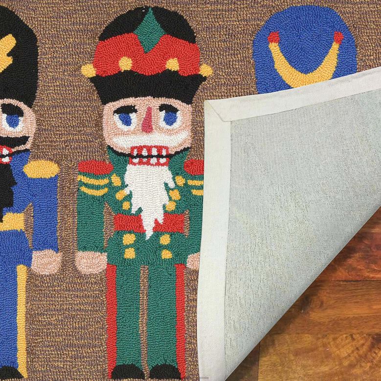 Plow & Hearth Indoor/Outdoor Hand-Hooked Nutcracker Trio Accent Rug P22BD1327 Houseware