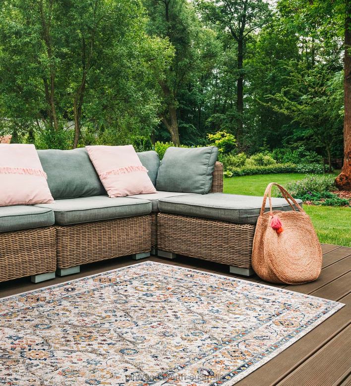 Plow & Hearth Indoor/Outdoor Penelope Garden Rug P22BD1428 Houseware