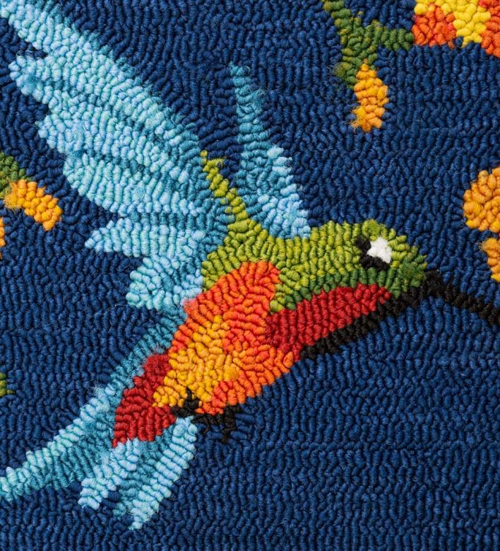 Plow & Hearth Indoor/Outdoor Trumpet Vine With Hummingbird Hooked Polypropylene Accent Rug P22BD1302 Houseware