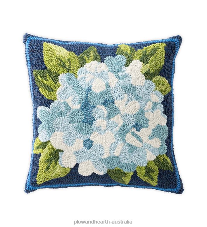 Plow & Hearth Indoor/Outdoor Hooked Hydrangea Throw Pillow P22BD1225 Houseware