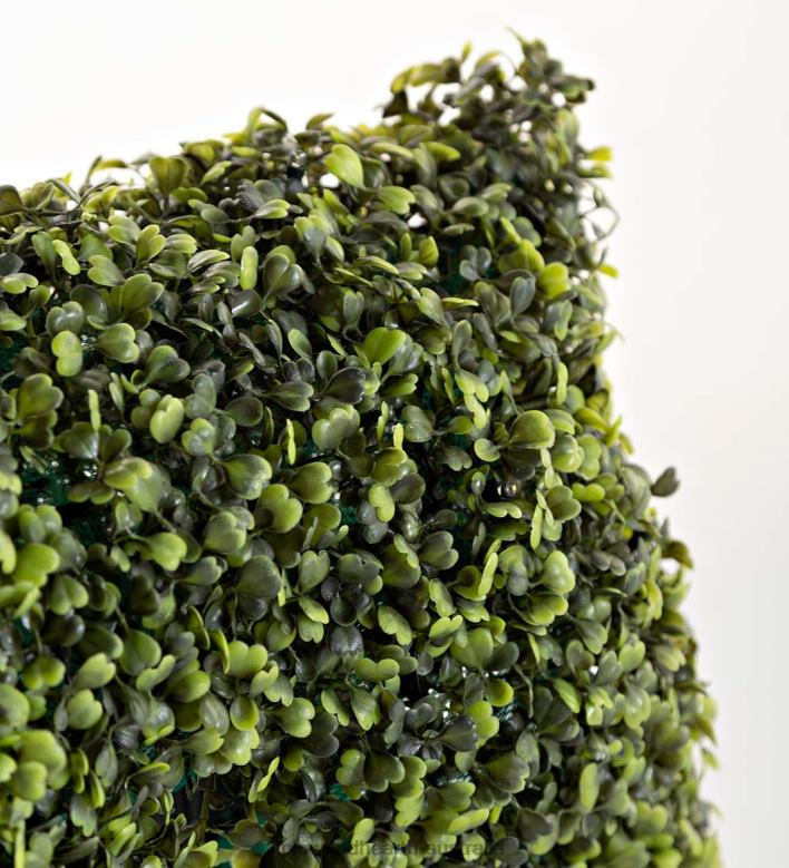 Plow & Hearth Lighted Boxwood Reindeer Topiary P22BD1686 Houseware