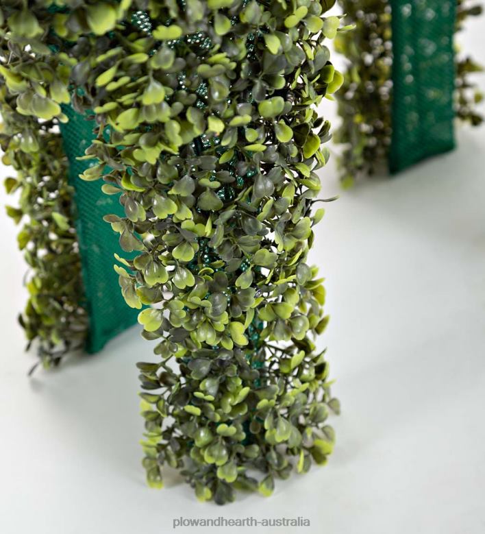 Plow & Hearth Lighted Boxwood Reindeer Topiary P22BD1686 Houseware