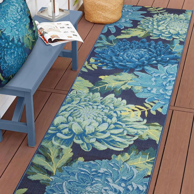 Plow & Hearth Indoor/Outdoor Chrysanthemum Polypropylene Rug P22BD714 Rugs & Mats