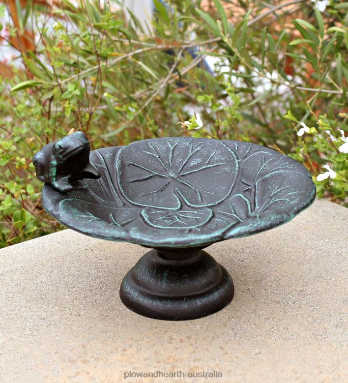 Plow & Hearth Frog Tabletop Metal Birdbath - Verdigris P22BD838 Yard & Garden