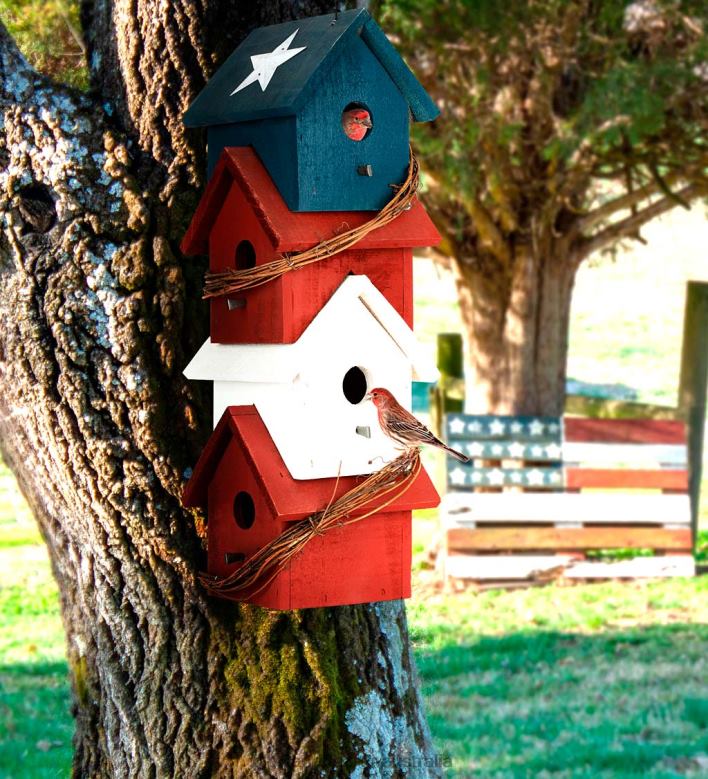 Plow & Hearth Americana Patriotic Four-Story Hanging Wood Birdhouse P22BD879 Yard & Garden