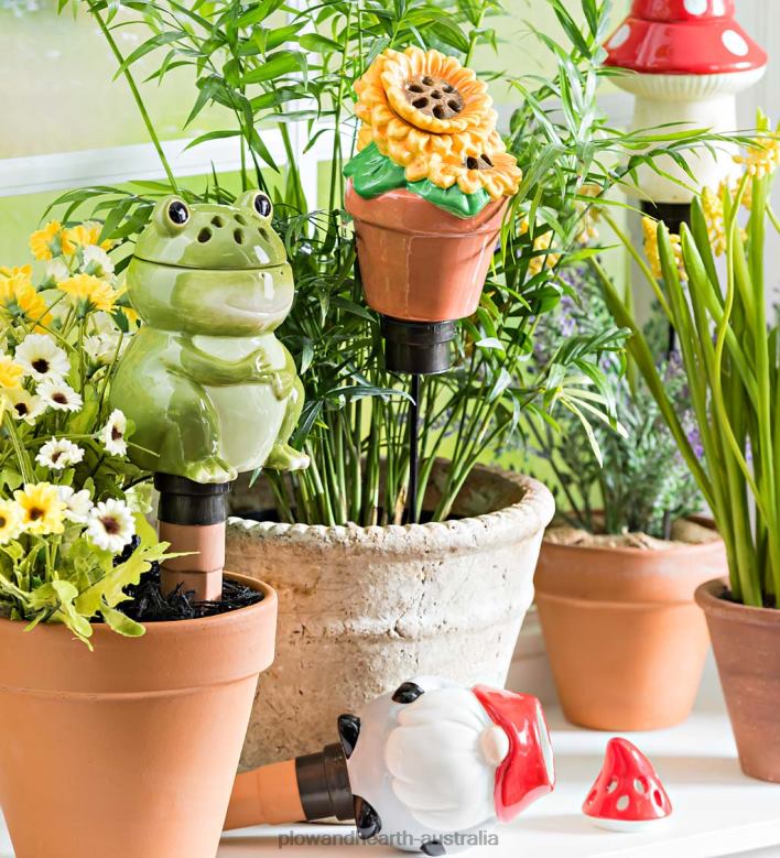 Plow & Hearth All-In-One Ceramic Fruit Fly/Fungus Gnat Trap with Watering Globe - Mushroom P22BD905 Yard & Garden