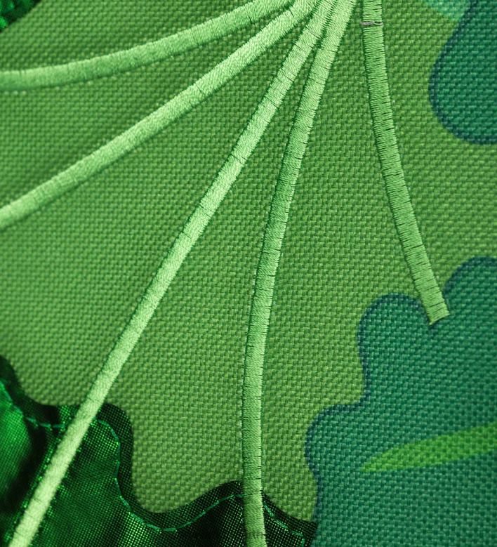 Plow & Hearth Geranium Welcome Estate Flag P22BD627 Yard & Garden