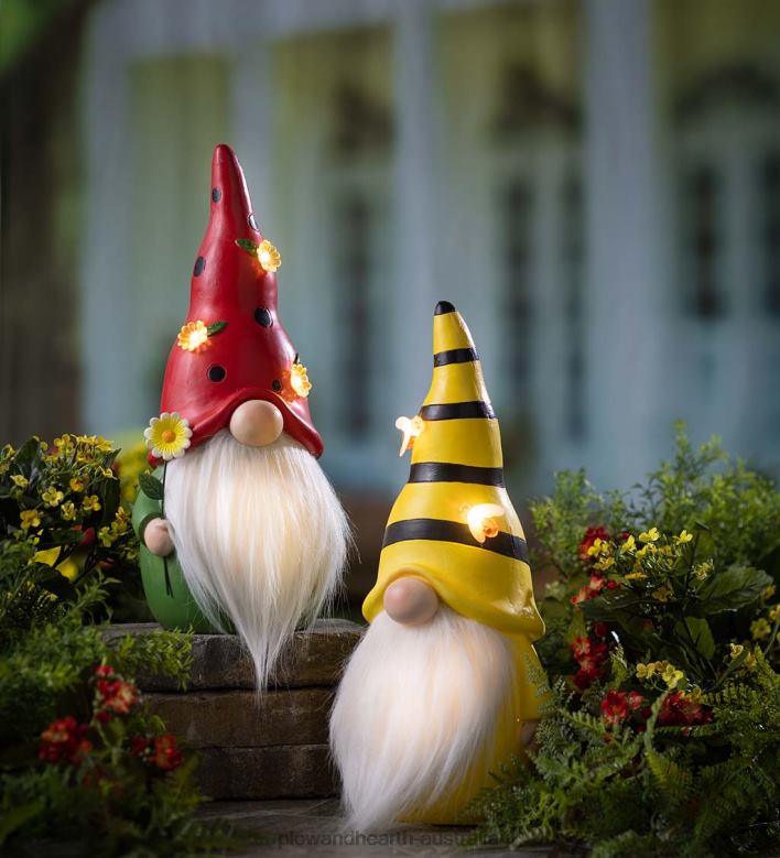 Plow & Hearth Indoor/Outdoor Bee Gnome Statue P22BD167 Yard & Garden