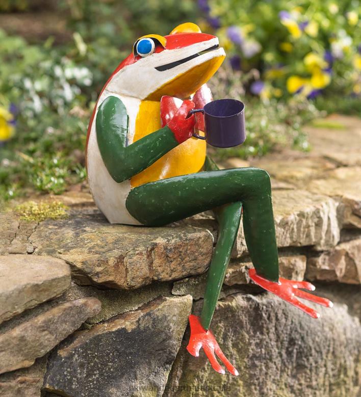Plow & Hearth Latte Larry Frog with Coffee Cup Metal Garden Statue P22BD250 Yard & Garden