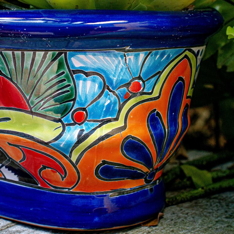 Plow & Hearth White and Navy Talavera Ledge Planter P22BD972 Yard & Garden