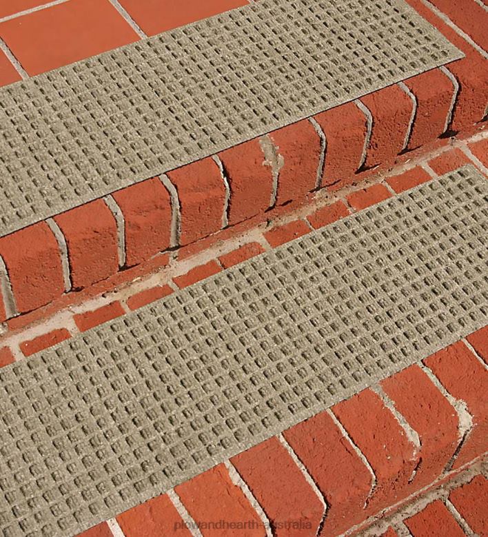 Plow & Hearth Waffle Stair Treads - Gray P22BD1042 Yard & Garden