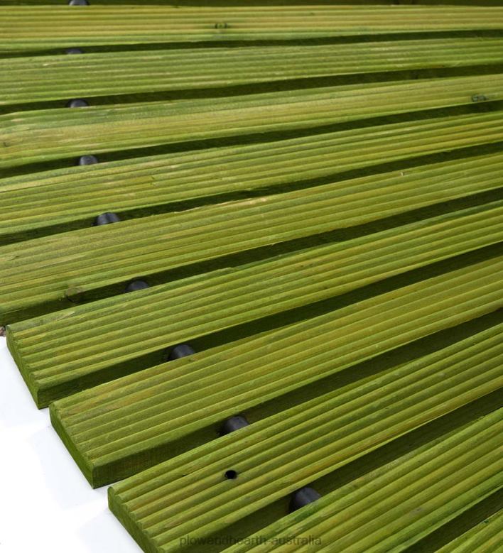 Plow & Hearth 4'L Roll-Out Green Curved Hardwood Pathway P22BD693 Yard & Garden